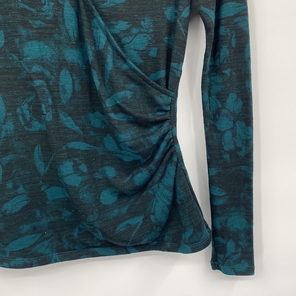 Rock & Republic Teal Green and Black Floral Wrap Long Sleeve Top - Picture 3 of 9